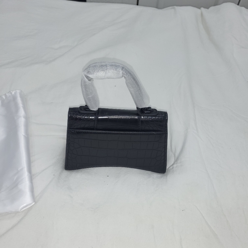 Balenciaga women's handbag,   small black crocodile embossed. - Picture 3 of 10